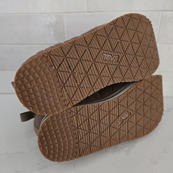 Teva ReEmber Mid Platform Boots Quilted Nylon Brown Beige Tan Size 6 - Picture 7 of 10